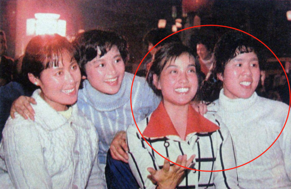 劉曉慶閨蜜是郎平,跳水皇后閨蜜是歌手?名人圈閨蜜組合太神奇 劉曉慶閨蜜是郎平,跳水皇后閨蜜是歌手?名人圈閨蜜組合太神奇