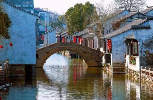 漫步於古老街巷，讓生活更慢一些，“銀盪口”之美譽的盪口古鎮