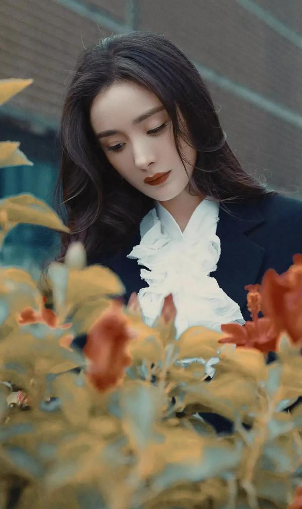 楊冪：冷豔唯美高畫質寫真集