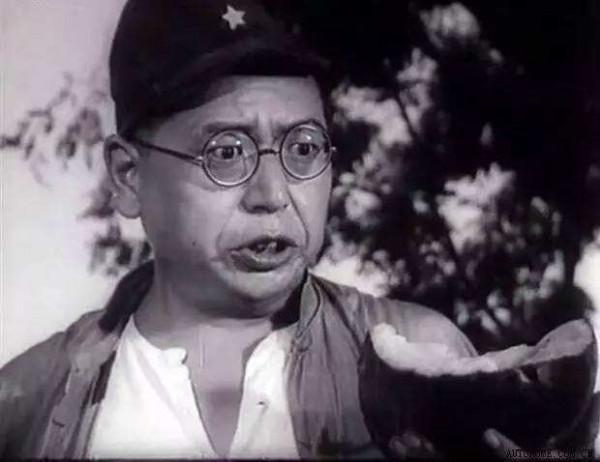 1950年，鄧小平首次見到比他大五歲的繼母，之後用了三種不同稱呼