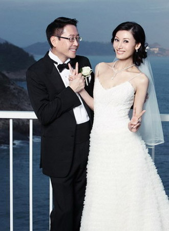 李嘉欣把最美的青春給了富豪劉鑾雄,為什麼大劉離婚了也不娶她? 李嘉欣把最美的青春給了富豪劉鑾雄,為什麼大劉離婚了也不娶她?