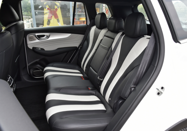 榮威RX5 MAX售13&period;88萬起，哪款配置值得買？