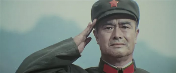 37年後,再看《高山下的花環》,我確信它就是中國戰爭片的天花板 37年後,再看《高山下的花環》,我確信它就是中國戰爭片的天花板