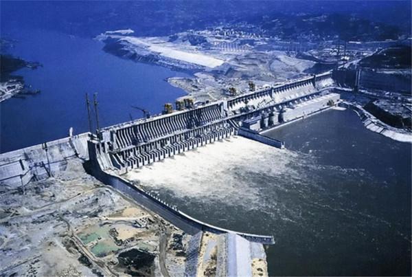 中國史連載系列:從歷史動態的角度看中華民族偉大復興的中國夢 中國史連載系列:從歷史動態的角度看中華民族偉大復興的中國夢