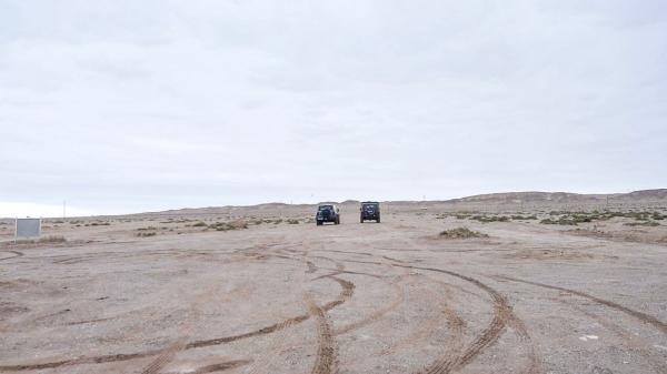 坦克300環青海Day2:體驗水天一線的“雙湖”,小柴旦救援BJ40! 坦克300環青海Day2:體驗水天一線的“雙湖”,小柴旦救援BJ40!