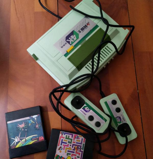 這些老物件現在很吃香,要是家裡有的話就別扔了,收藏價值很高 這些老物件現在很吃香,要是家裡有的話就別扔了,收藏價值很高