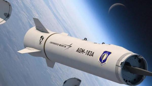 老當益壯！B-1B 槍騎兵全面開展高超音速武器攜帶打擊能力升級改造