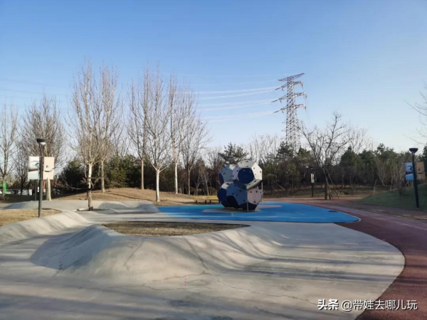 元旦住499元酒店，玩清淨無人的兒童樂園，真香