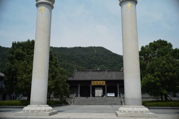 別再說什麼小京都了，寧波這些寺廟來打臉了