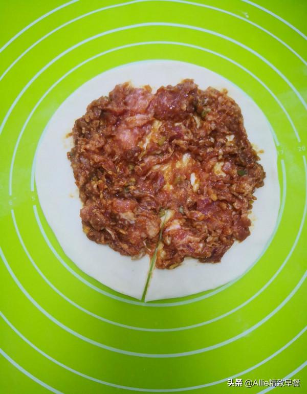 香酥肉餅這樣做,外皮酥脆,鮮嫩多汁,無需發麵,簡單又省事 香酥肉餅這樣做,外皮酥脆,鮮嫩多汁,無需發麵,簡單又省事