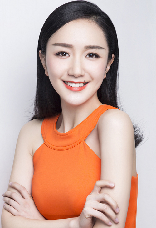 &OpenCurlyDoubleQuote;小公子&rdquo;李倩：16歲出道，24歲與黃軒戀愛，38歲依舊未紅？