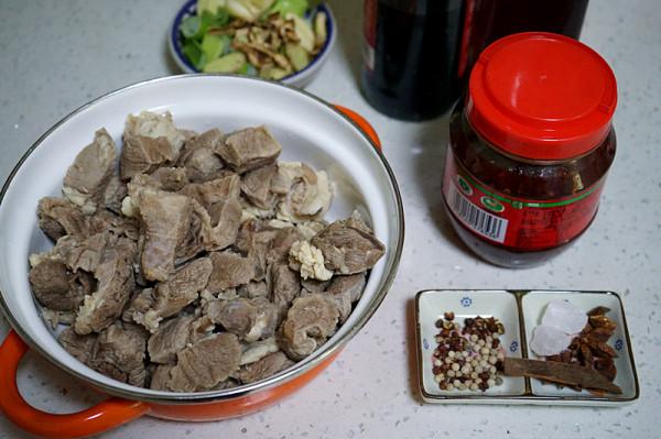 冬日牛肉做菜有講究,六道爆款食譜,燉菜湯麵用對食材,好吃不貴 冬日牛肉做菜有講究,六道爆款食譜,燉菜湯麵用對食材,好吃不貴