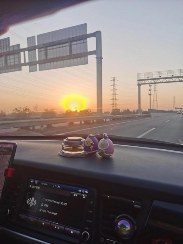 華為mate30怎麼拍夕陽 華為mate30怎麼拍夕陽