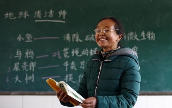 性格內向的人是否適合當老師？再內向的人當班主任，也會變成話癆