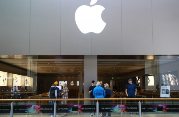 在美國政客壓力下，蘋果會撤出中國嗎？如果硬撤離，蘋果會倒閉？