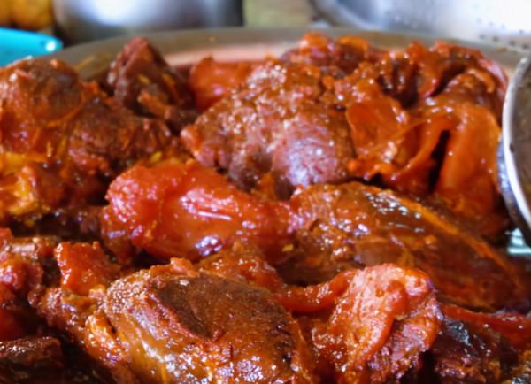 福建大叔把爛大街的糯米做改良，一碗賣35元，辦酒席都找上門來定