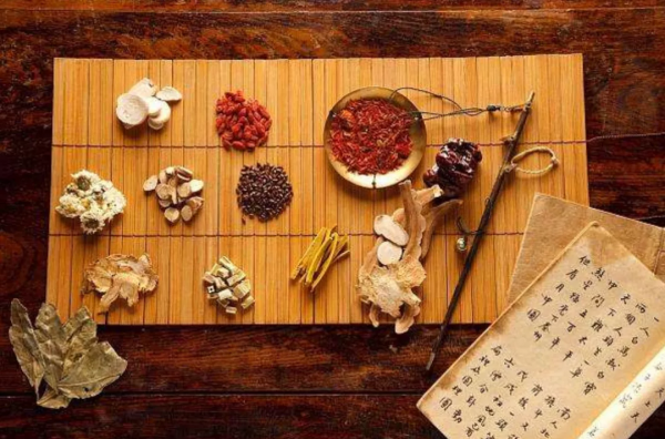 名醫和好藥，誰成就了誰？