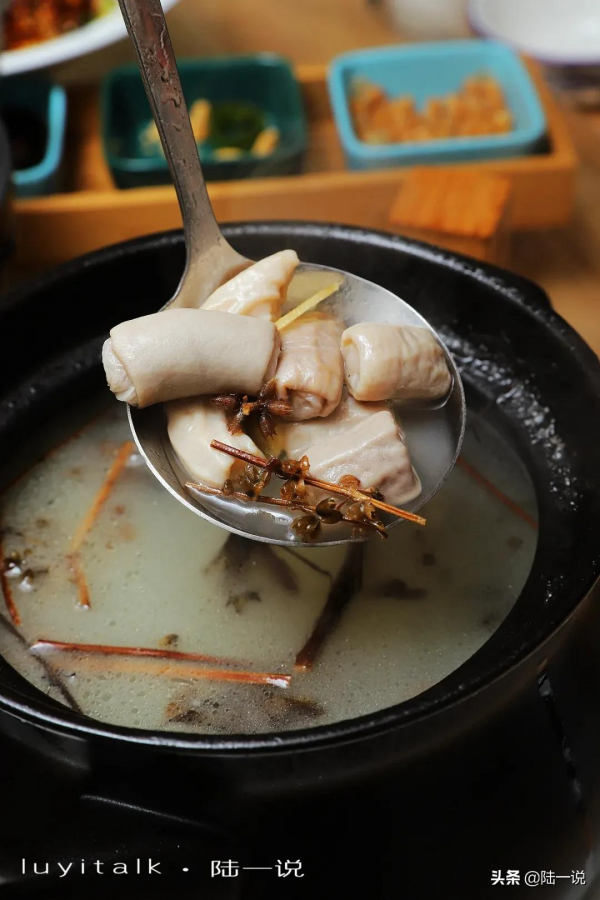 這家水煮活魚，在廈門開了整整25年，不簡單