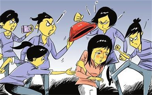 山東一女學生被數名男子圍毆，男友亦被打，圍觀者眾多竟無人阻攔