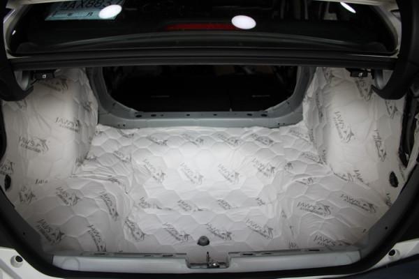 清清靜靜 鄭州環亞本田思域汽車隔音改裝大白鯊