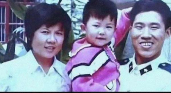 8位反派老戲骨,長著副惡人臉,心裡住著大暖男,在家還是妻管嚴 8位反派老戲骨,長著副惡人臉,心裡住著大暖男,在家還是妻管嚴