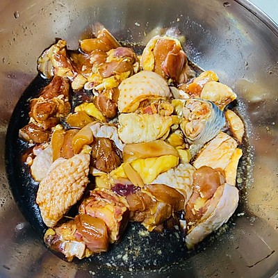 想要吃得健康，還是得吃「新疆大盤雞」家常小炒