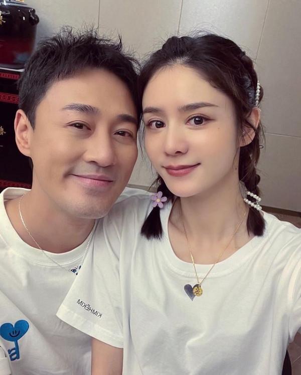 張馨月深夜吃美食,線上懟不良評論,她的三觀非常正確 張馨月深夜吃美食,線上懟不良評論,她的三觀非常正確