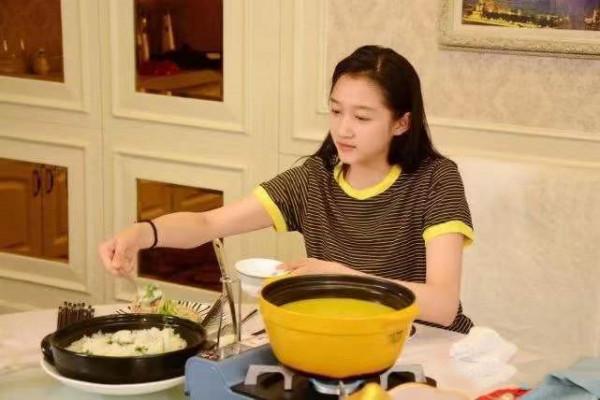 揭秘關曉彤的瘦身方法，竟只是因為一碗湯！你學會你也可以