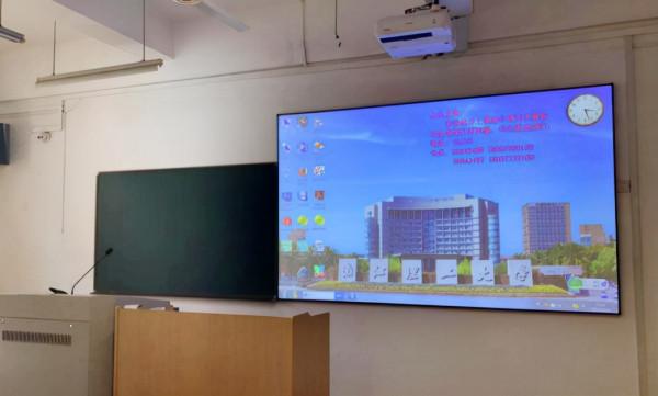 中小學改用“新課桌”,學生上課睡覺或成難題,家長終於能放心了 中小學改用“新課桌”,學生上課睡覺或成難題,家長終於能放心了