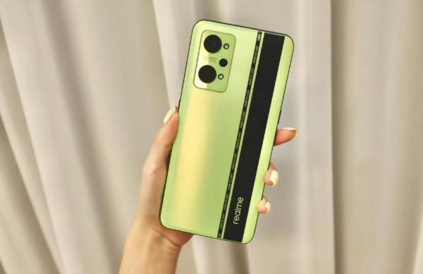 realme GT Neo2年輕人的首選,2500元檔質價比之王!潮流顏值擔當 realme GT Neo2年輕人的首選,2500元檔質價比之王!潮流顏值擔當