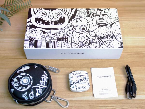 新款個性耳機開箱，這或許是塗鴉藝術與數碼玩物最前衛的一次碰撞