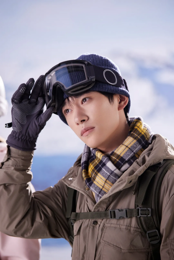 趙麗穎野蠻生長？千璽商業值？鹿晗幾線？王嘉爾物件？劣跡藝人？