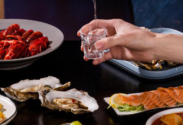 70後愛喝的3款白酒，90後雖然不愛喝，但都是好喝不貴的純糧食酒