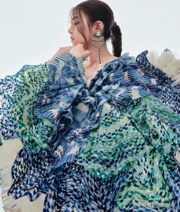 娛樂圈最新爆料，眾多頂流在內，最新封面大片曝光，大瓜小瓜來了