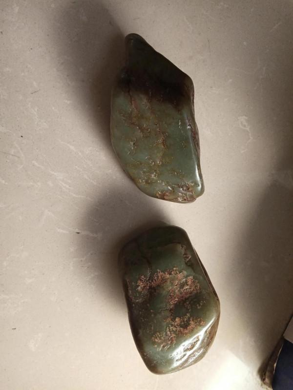 有喜歡玉石的幫忙瞅瞅