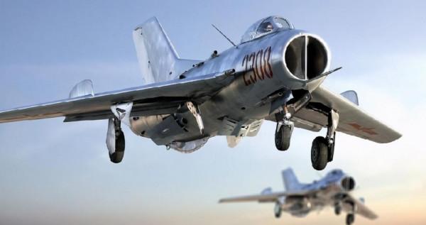 中國航空史上最正確的抉擇，放棄西方戰機，選蘇27讓空軍進步30年