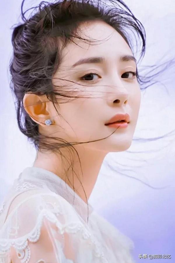 楊冪:回眸一望,撩人心扉 楊冪:回眸一望,撩人心扉