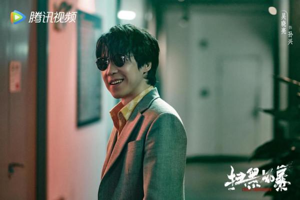 黃曉明 蔣欣 吳曉亮 領銜主演，萬茜 和王志飛 加盟出演《潛伏者》開機