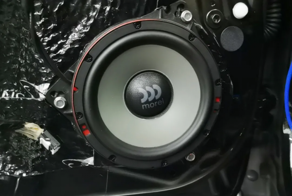 日產天籟音響改裝摩雷柯蕾602兩分頻，高保真還原音樂之美