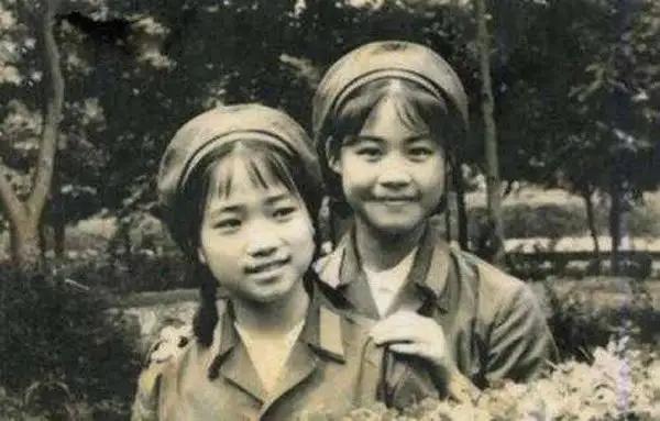 對越反擊戰中,我軍犧牲的第1位女兵,終年24歲,臨死前仍在救人 對越反擊戰中,我軍犧牲的第1位女兵,終年24歲,臨死前仍在救人