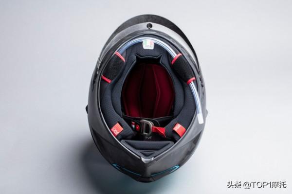 AGV Pista GP RR Futuro北美上市 竟然比國內賣的還貴