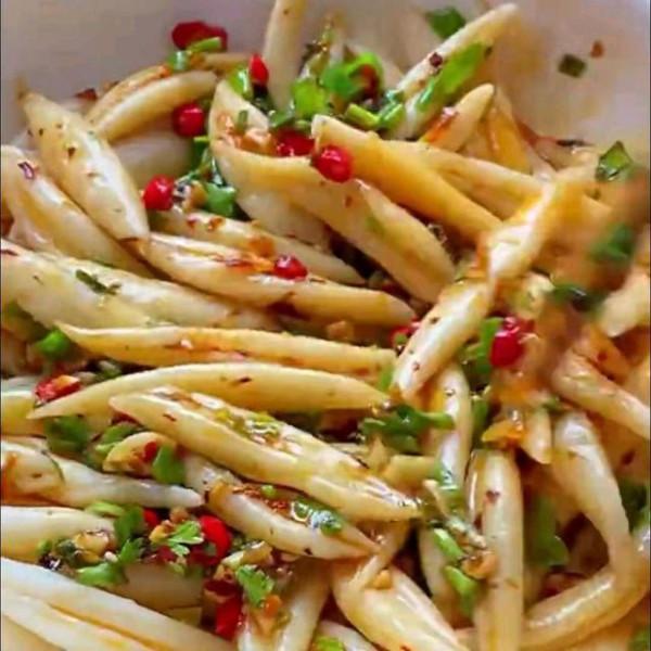 山西特色麵食“剪刀面”,一把剪子剪出的麵食,如何成為網紅美食 山西特色麵食“剪刀面”,一把剪子剪出的麵食,如何成為網紅美食