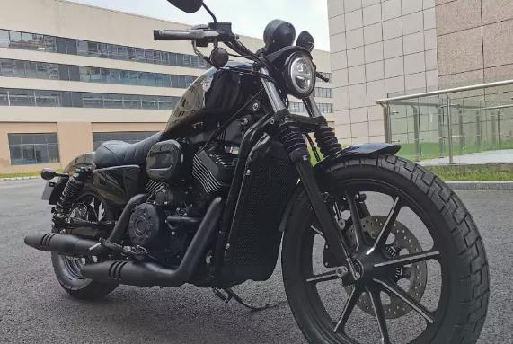 36800元的國產哈雷硬漢883巡航 36800元的國產哈雷硬漢883巡航
