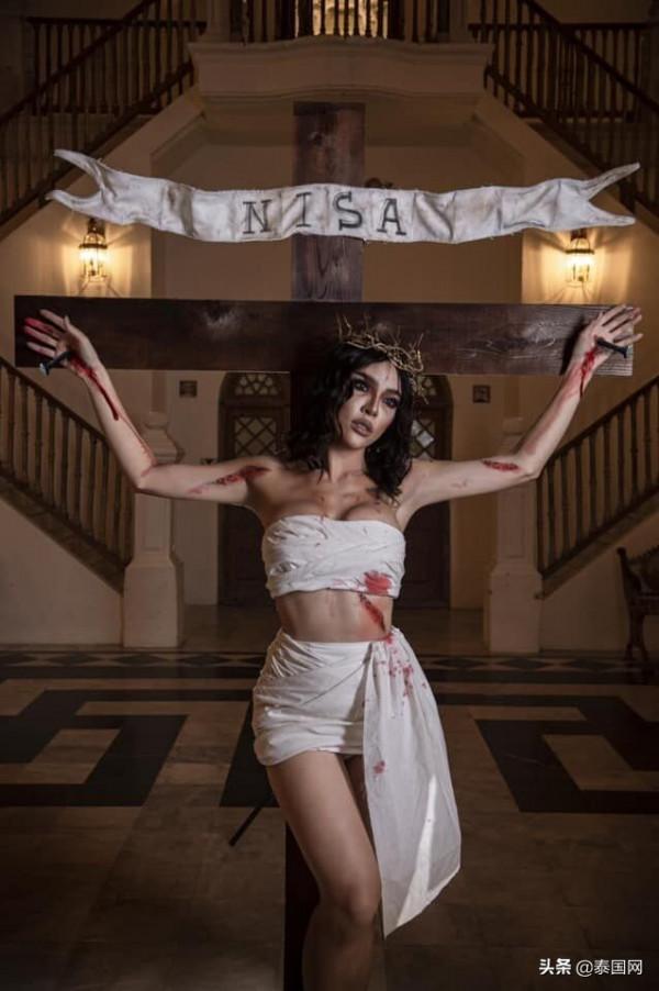 萬聖節Cos佛祖引非議，泰國網紅將被傳召