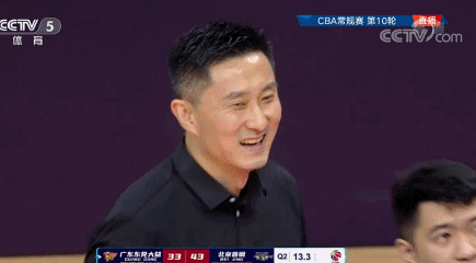 易建聯無奈地搖頭!廣東24分慘敗的背後,是杜鋒哪個環節出了錯? 易建聯無奈地搖頭!廣東24分慘敗的背後,是杜鋒哪個環節出了錯?