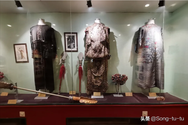 紅色地標 |湖廣會館 紅色地標 |湖廣會館