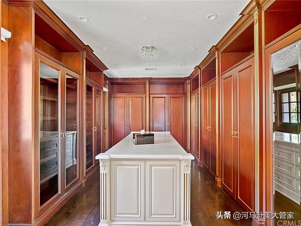 2200w的海岸線豪宅，可以欣賞到什麼景色？