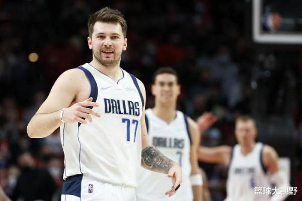 碾壓大勝！三槍62&plus;15，東契奇15&plus;10&plus;15，波津尷尬，二輪秀大驚喜