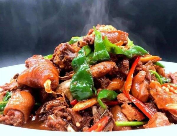 山東17道代表菜，都是山東人的心頭愛，吃過8種以上是地道山東人