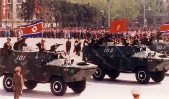 是自研還是魔改？小談朝鮮人民軍中的M1992裝甲運兵車